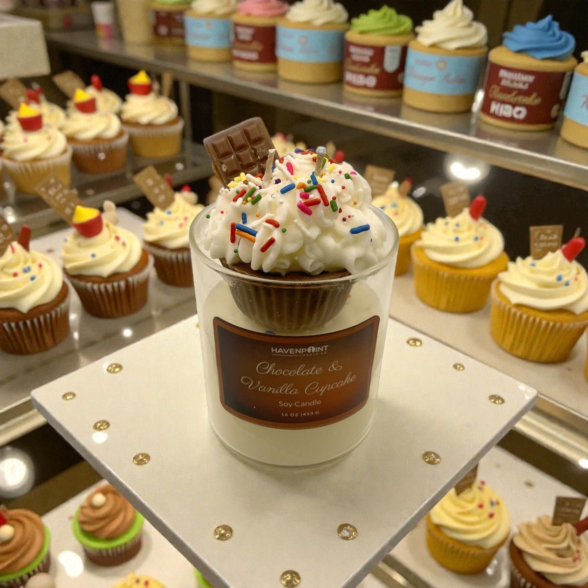 Chocolate & Vanilla Buttercream Cupcake – Decorative Candle